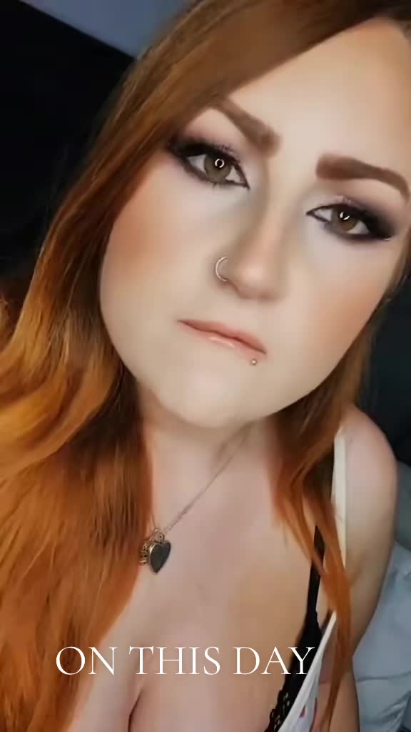 @🎙🦊𝕯𝖊𝖊🦊🎙
