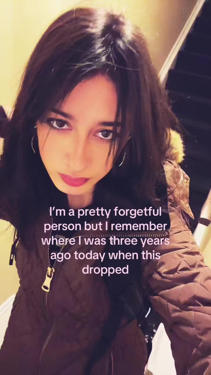 @Sophia