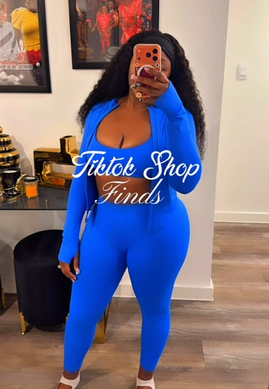 @yummiiecakez