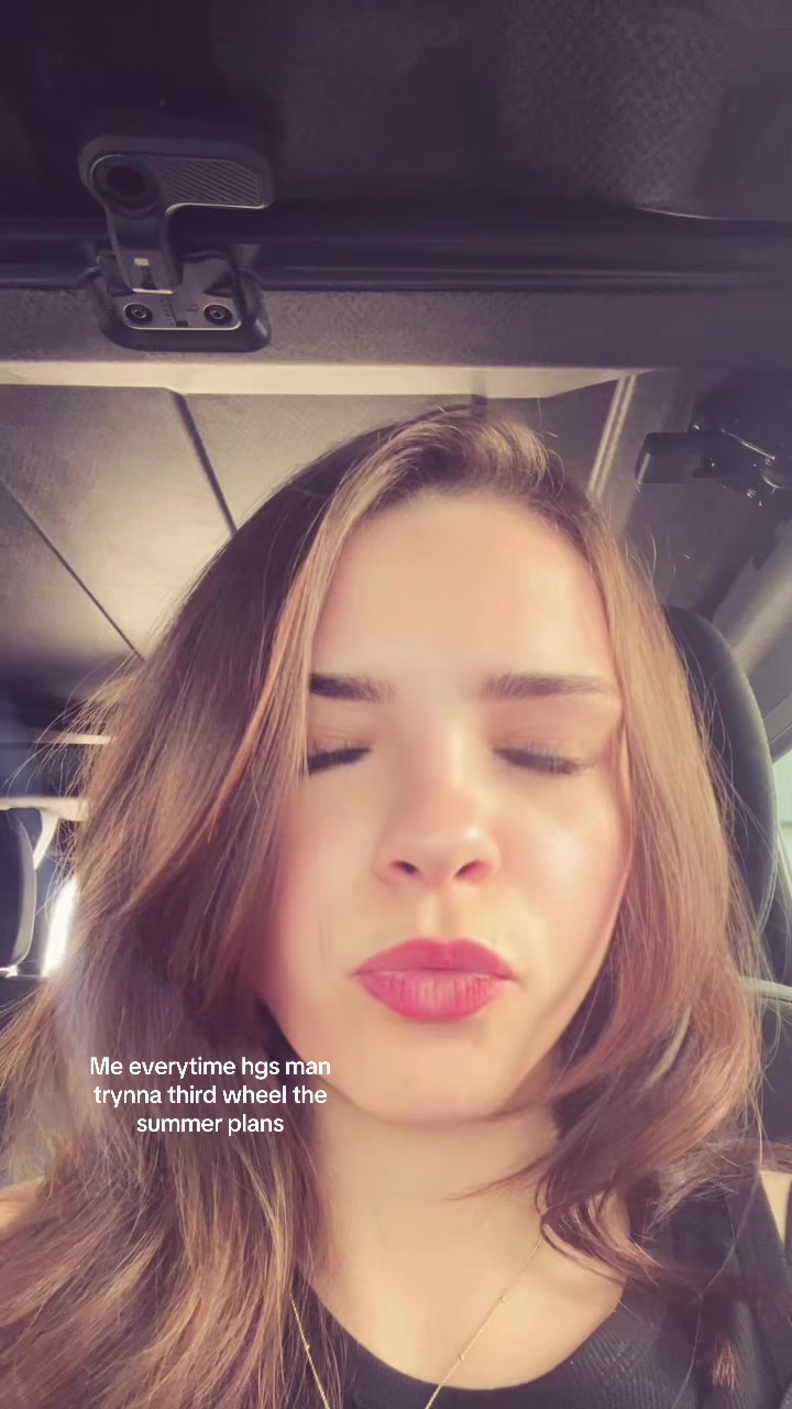 @Savvv_333