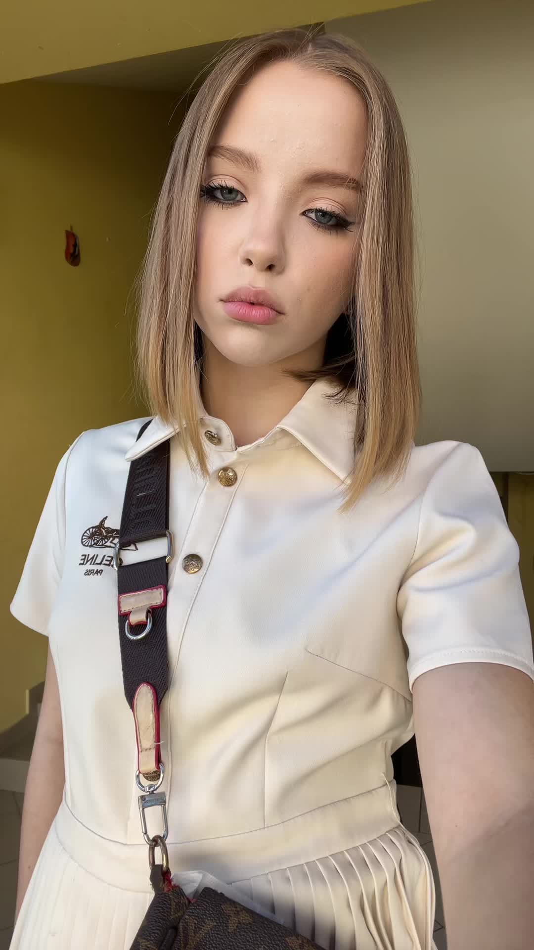 @dyh.flx