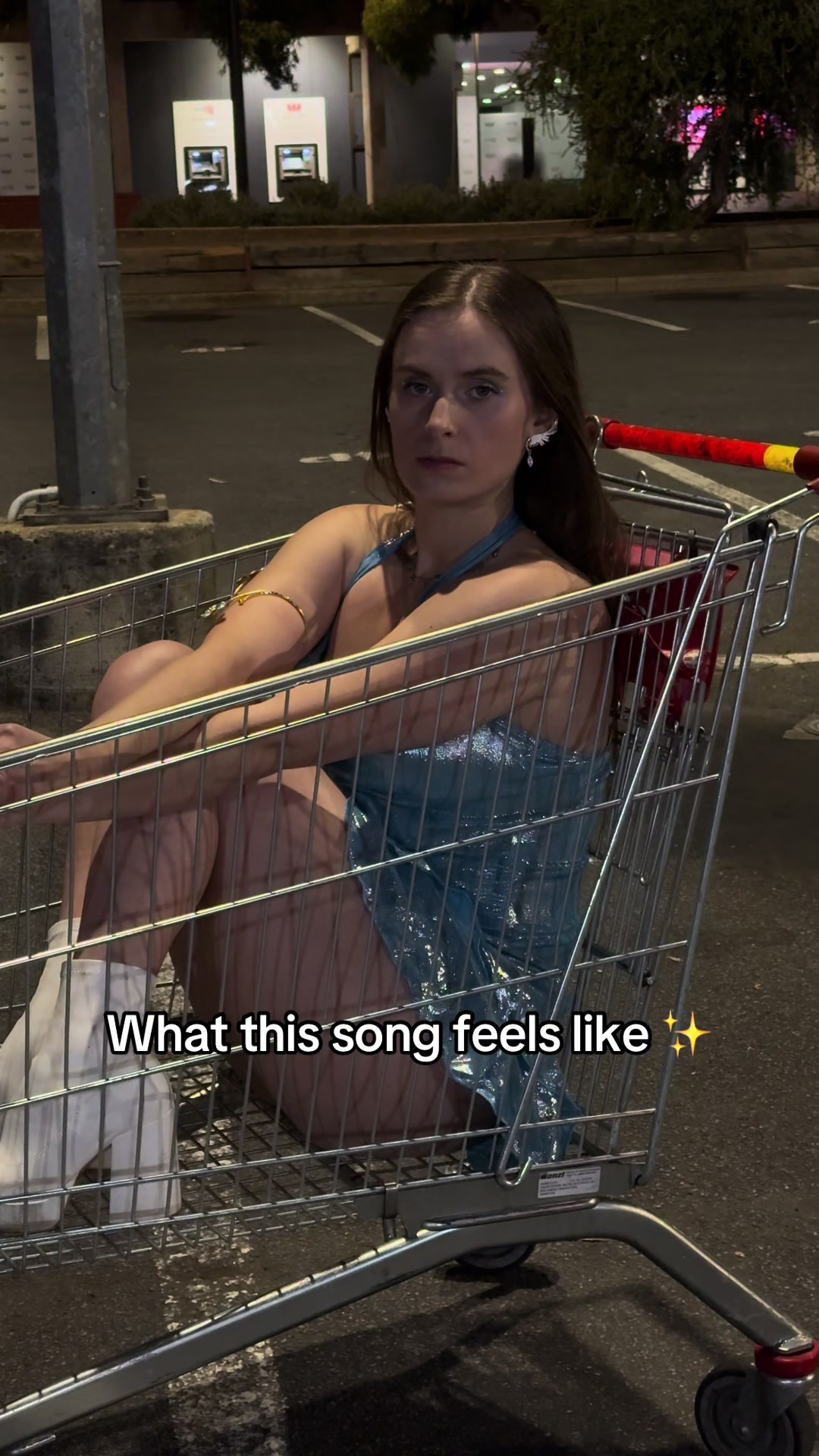 @Louise Marshall