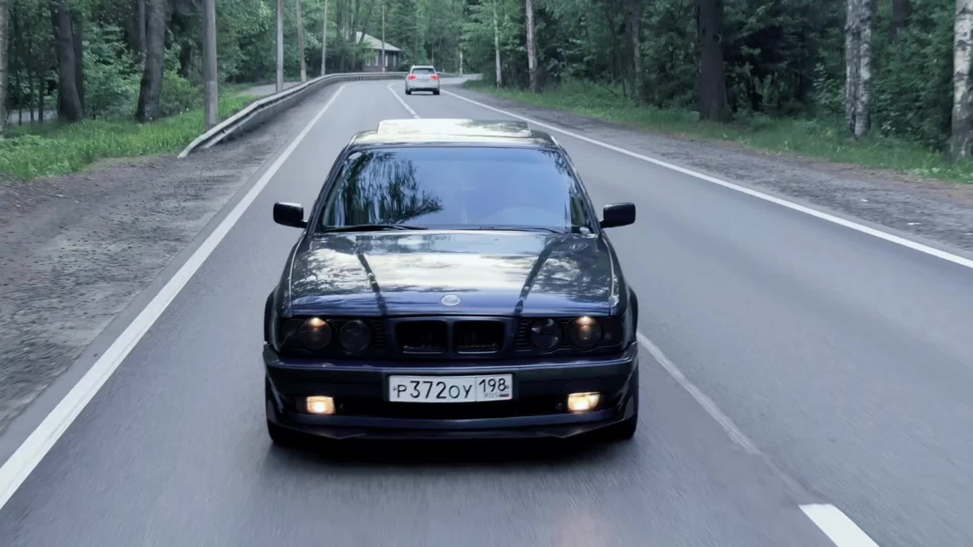 @x_r