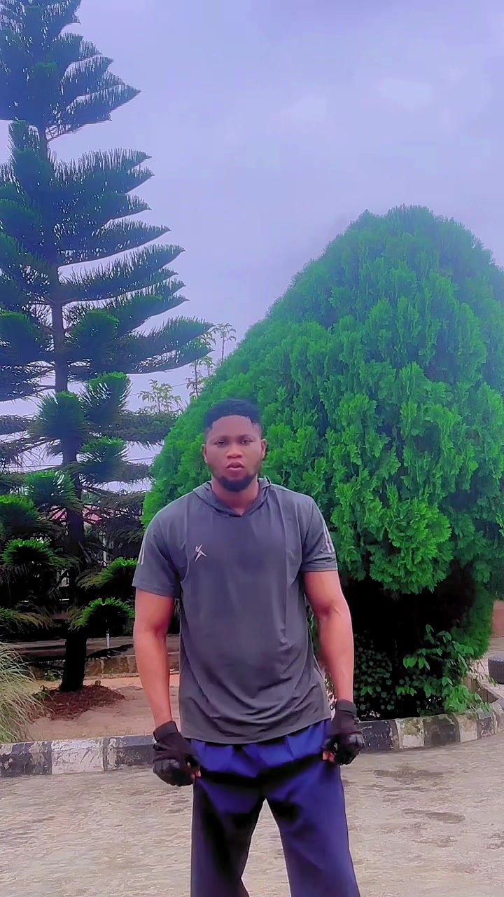 @AYINDE&ensp;OGO