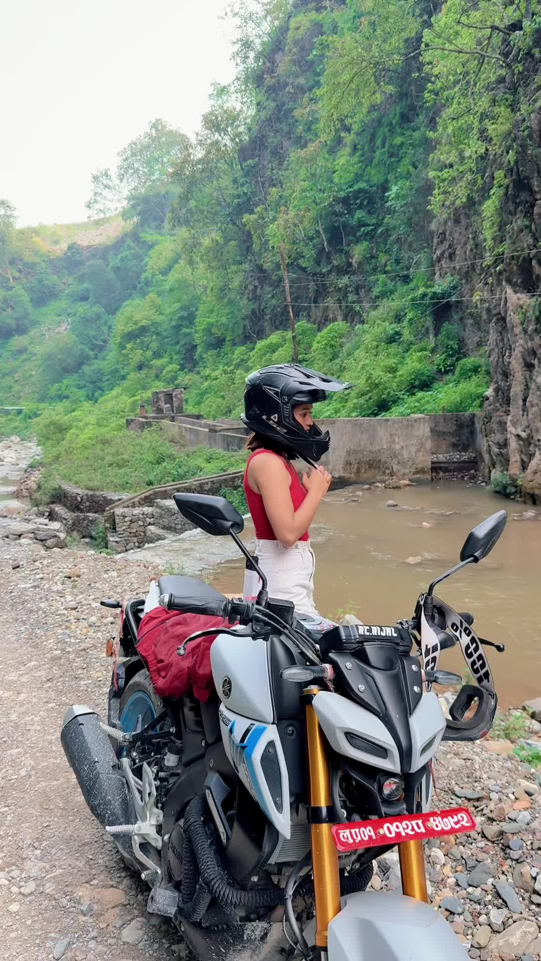 @Rc.rijal🌼🖤❤️