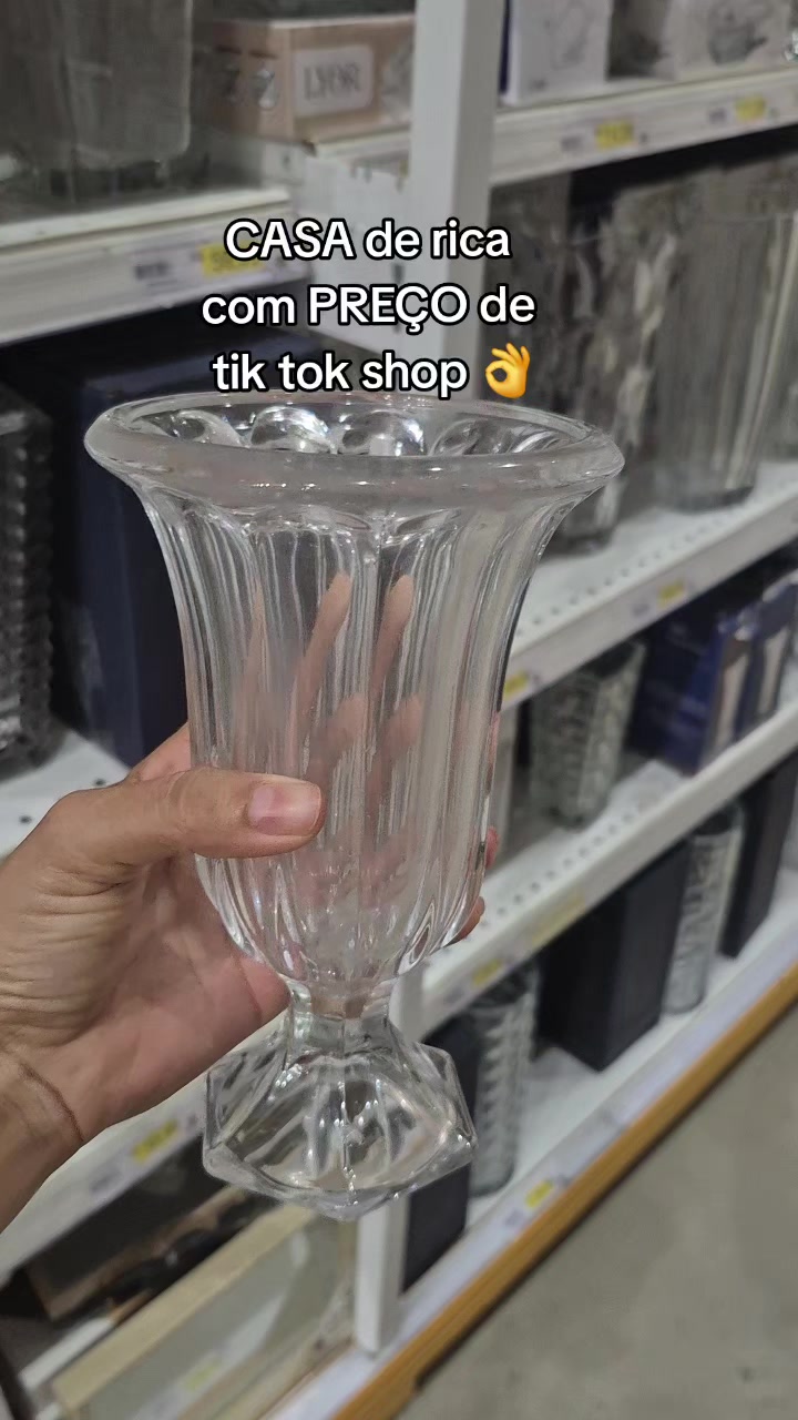@Elis