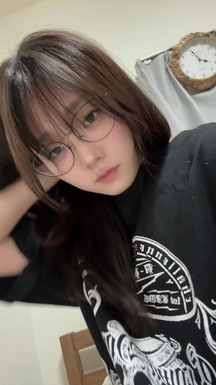 @buzama_
