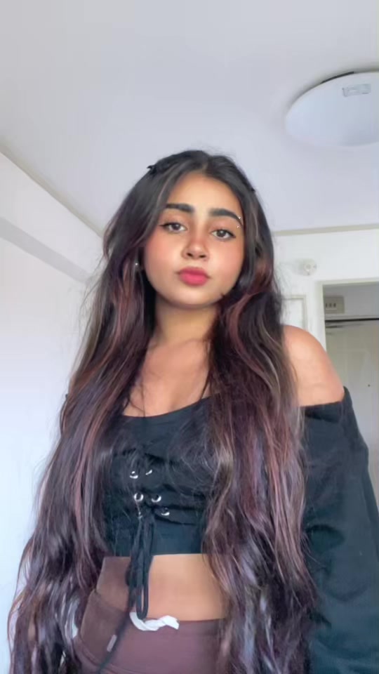 @Shagini 🌹