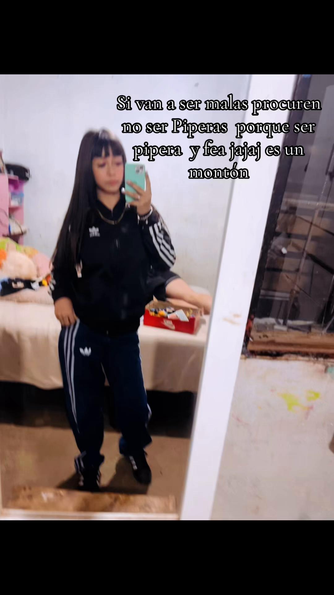 @laraamorales0