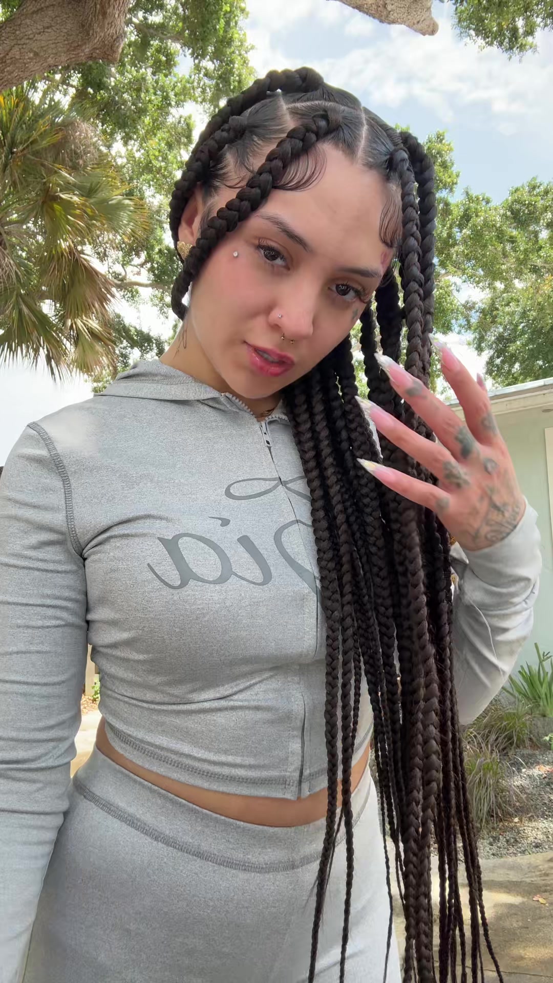 @HU$TLE 🧨