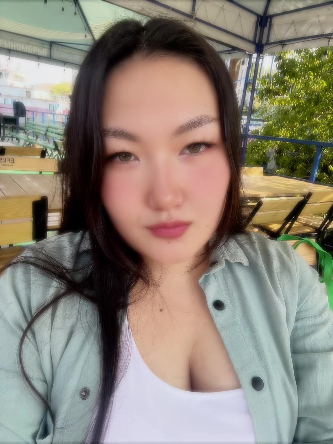 @_emma_
