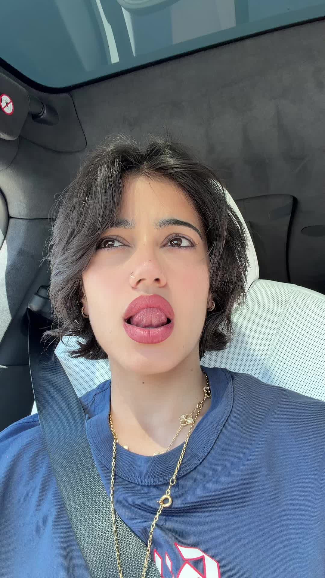 @sara