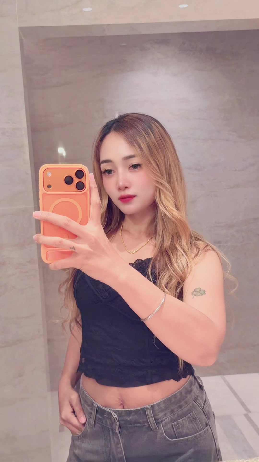 @โฌ๐๐ฆ๐๐๐๐๐๐
