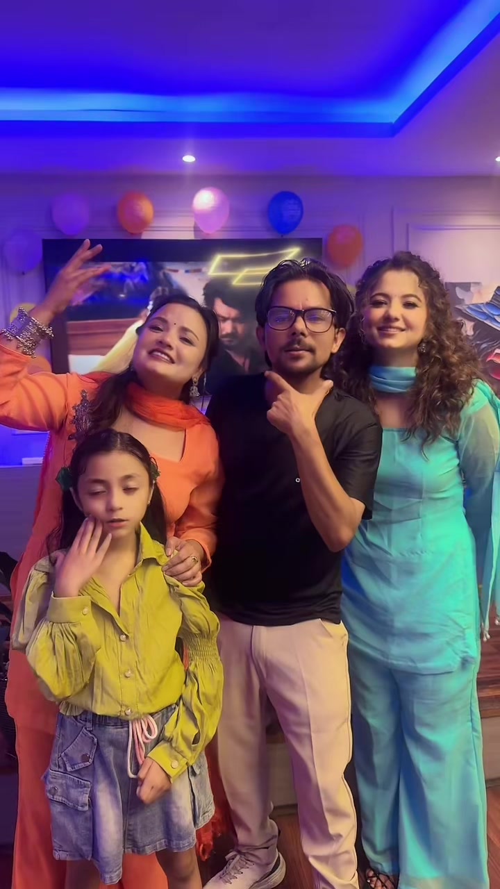 @🦋Saya Bhandari🦋