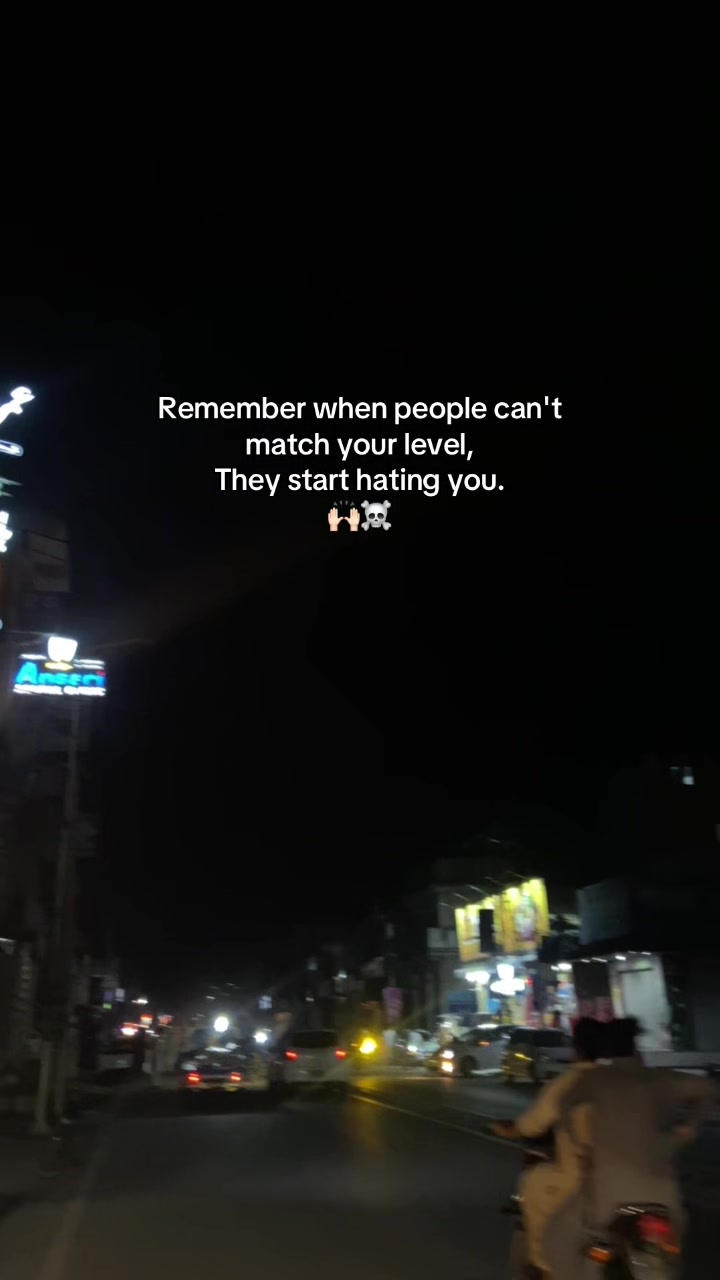 @M A D