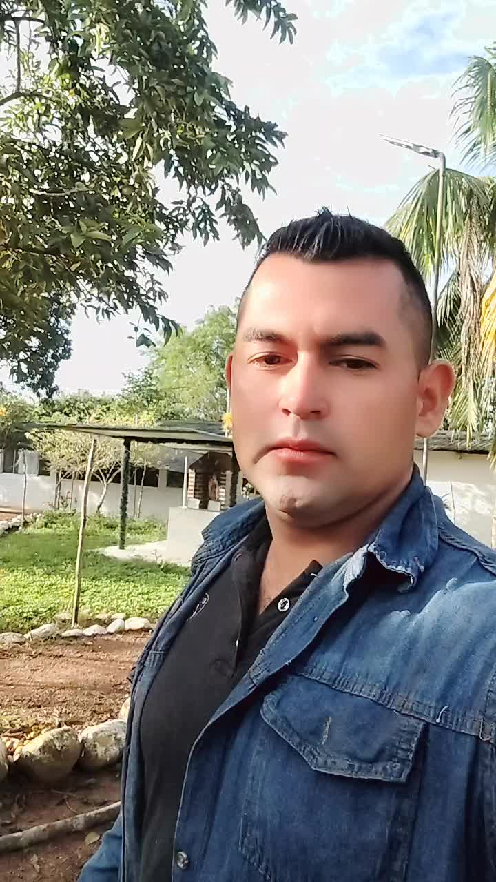 @Andres Godoy