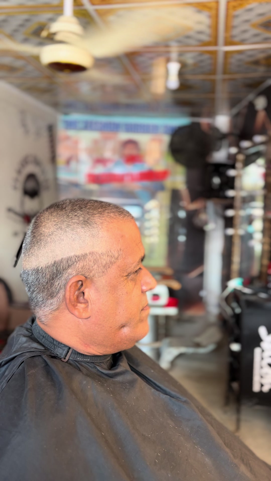 @💈THE ZEESHAN✂️ BARBER SHOP💈