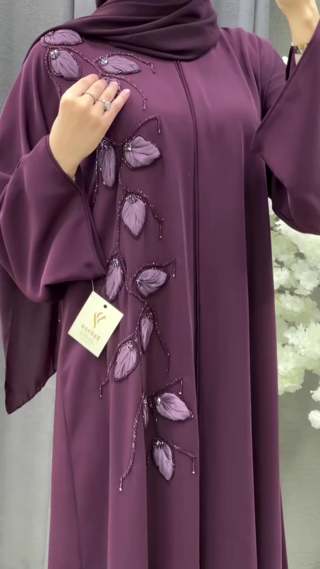 @Anhal Abayas