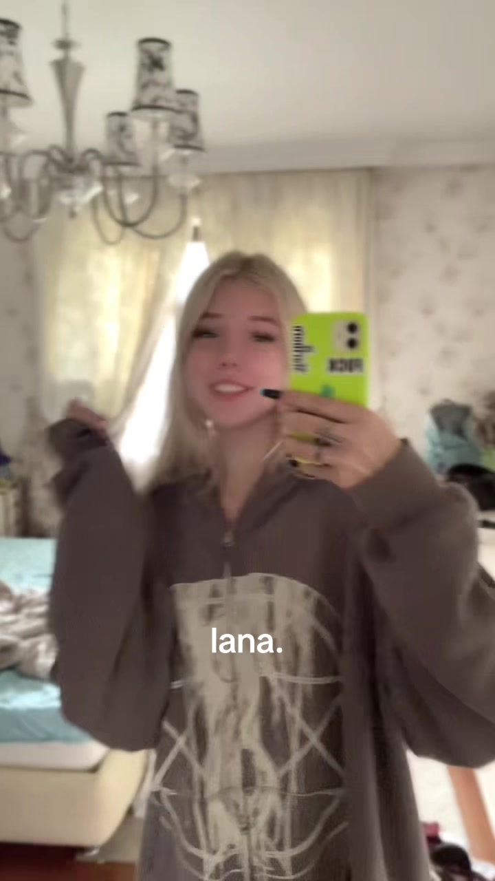 @isnomia