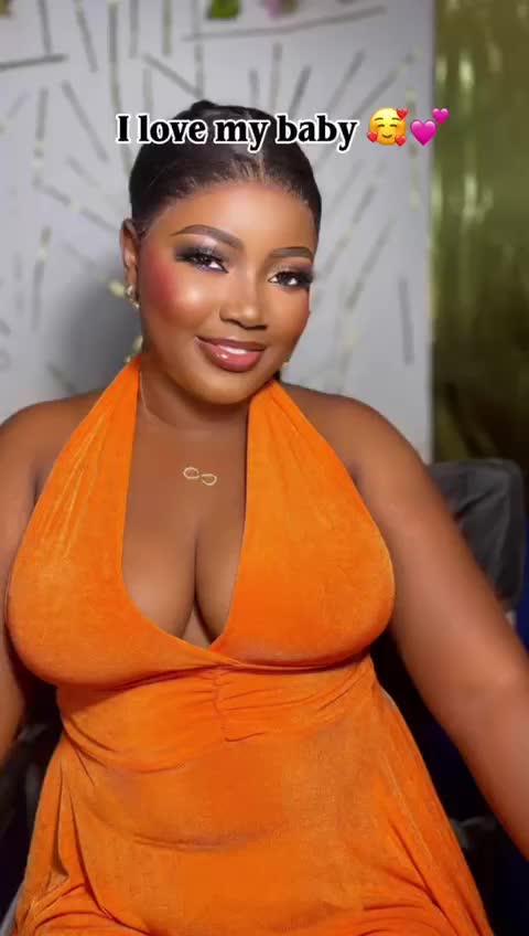@Tee Gurl 01