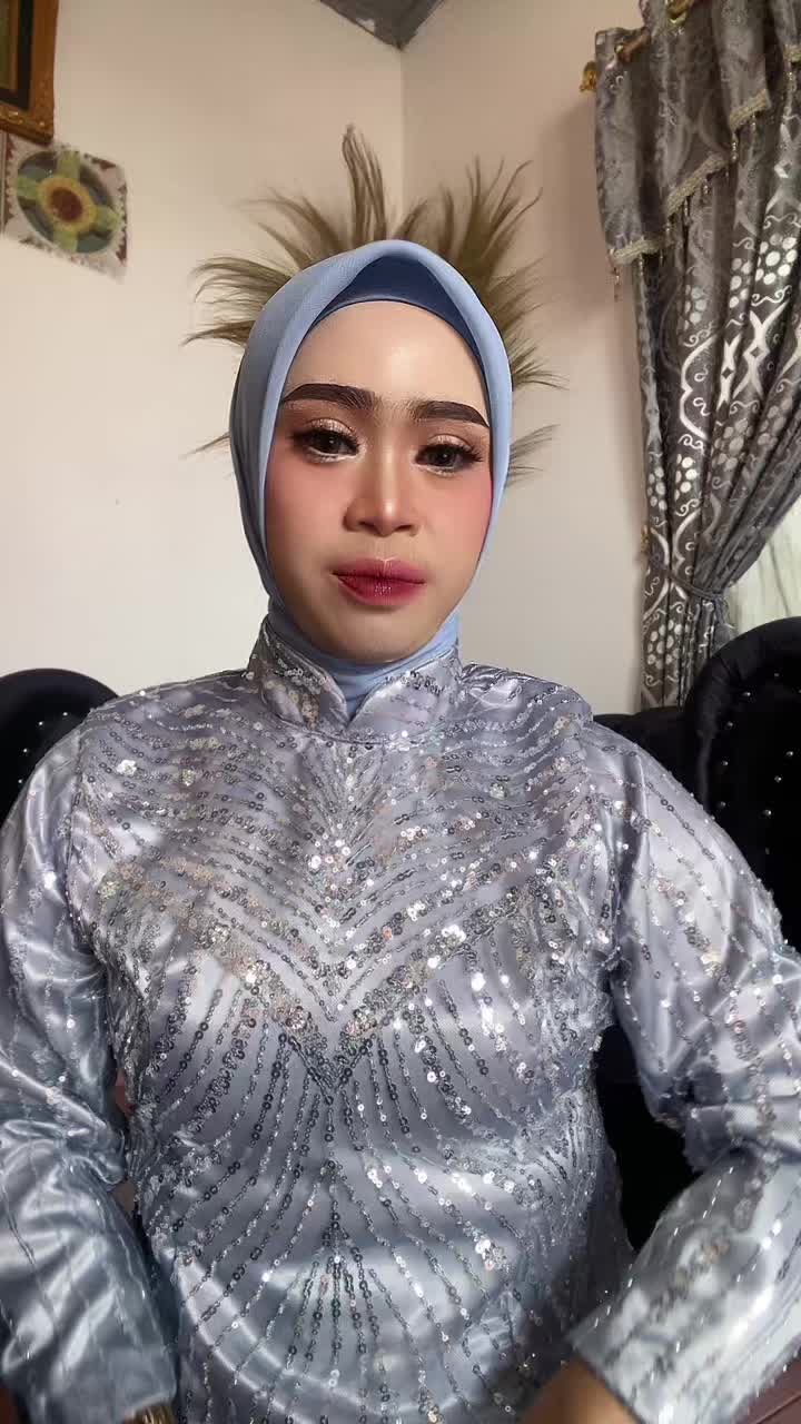 @_aini