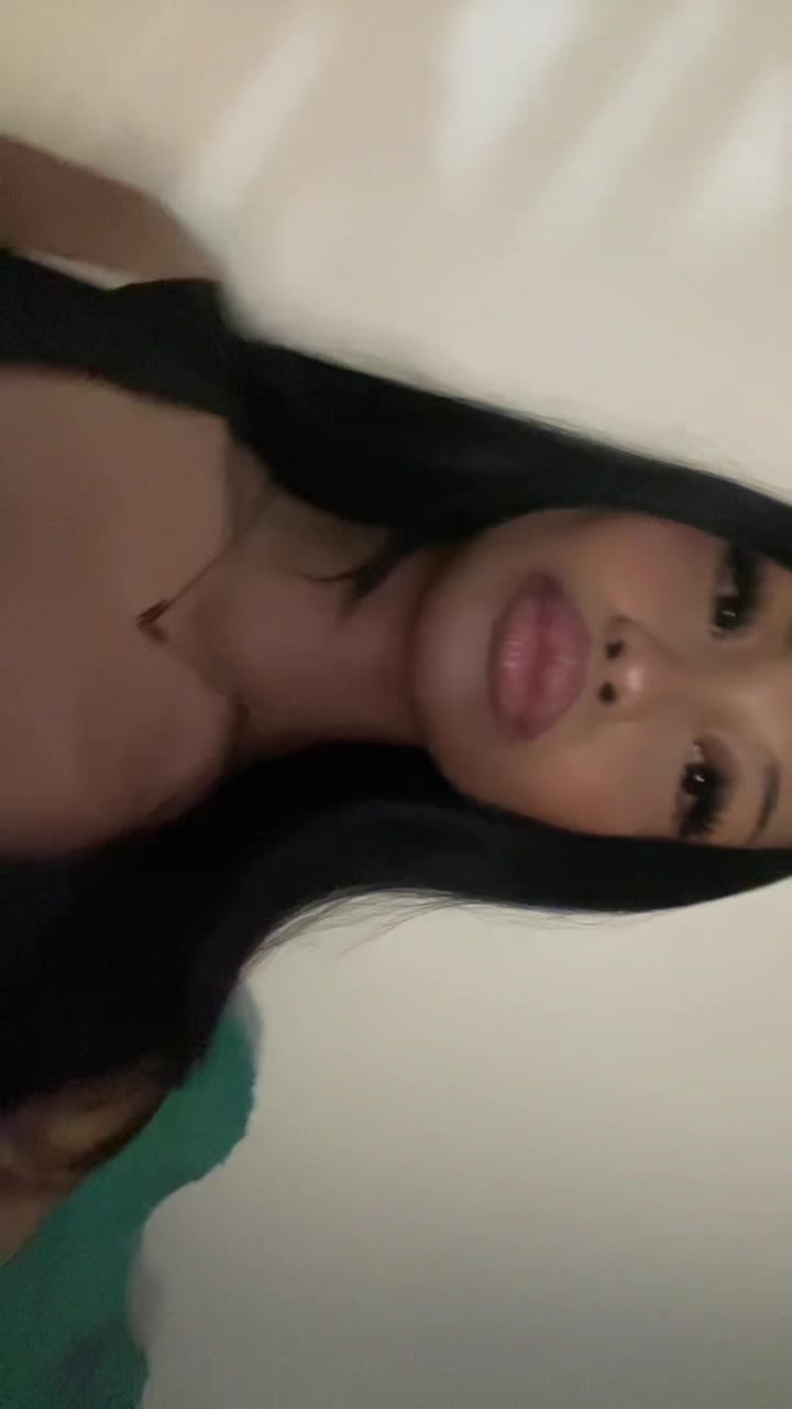 @toossieerolls