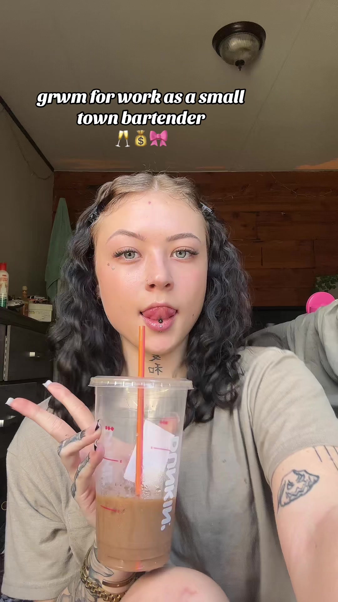 @lilyxrhyan