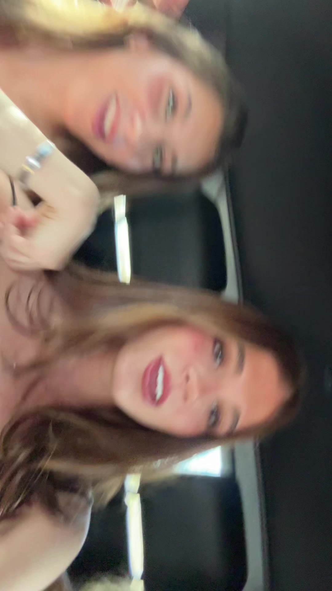 @lucia g