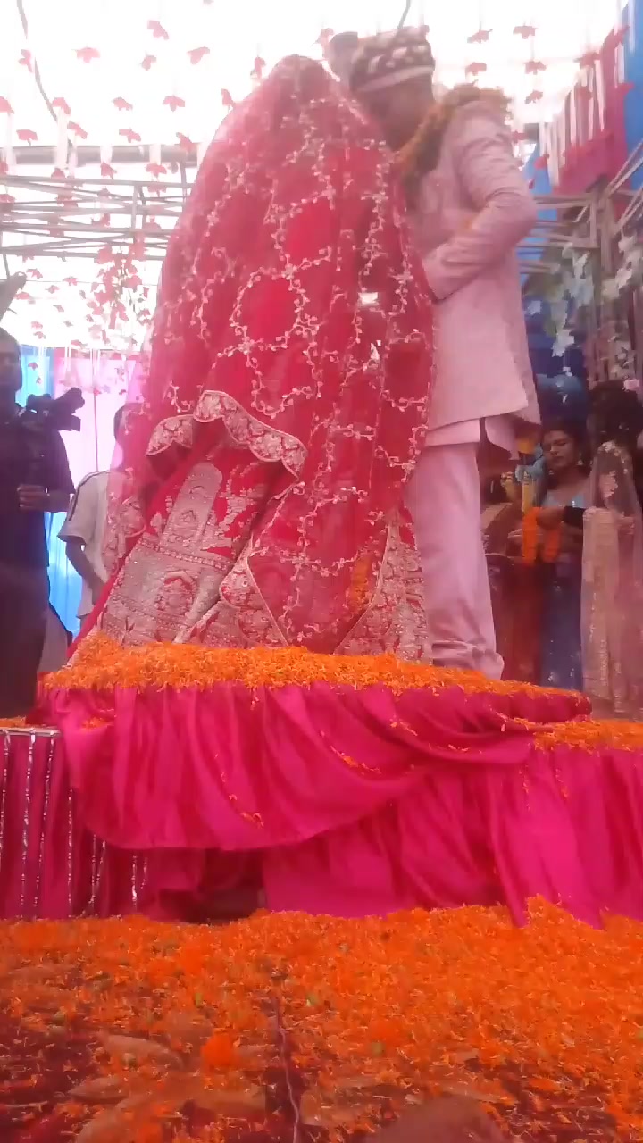 @Yadav __Brand01