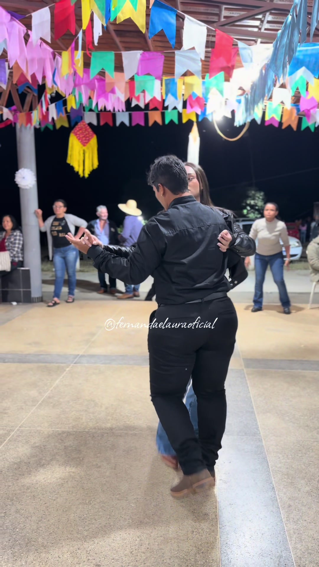 @Laura Machado Oficial