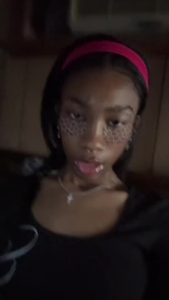 @maya.