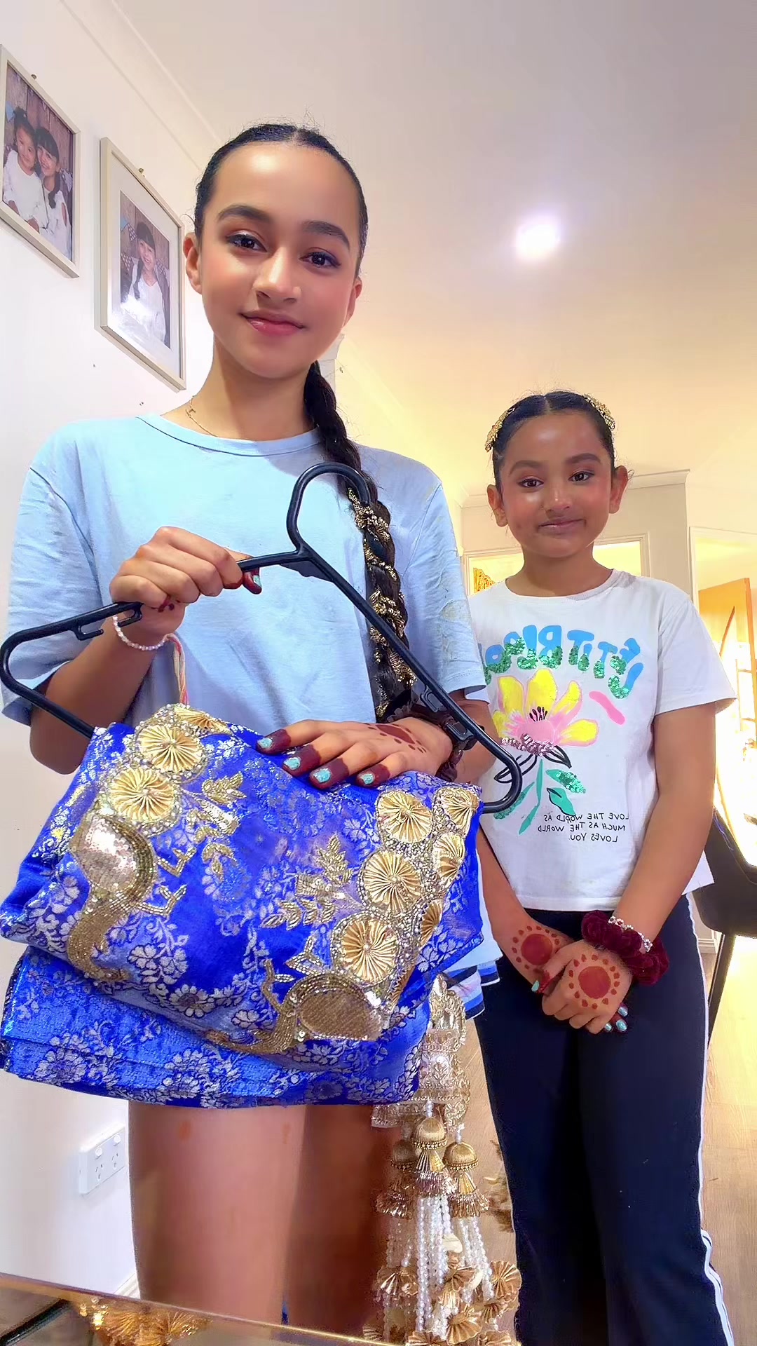 @⭐️Sandhusisters⭐️