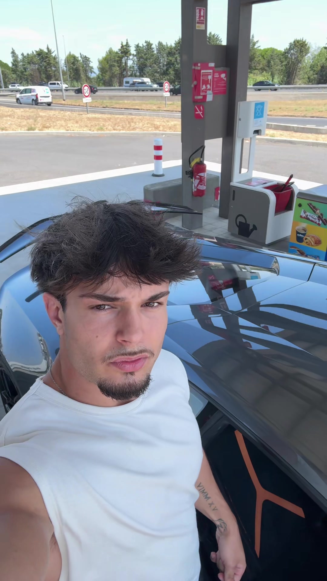@moicestmike2