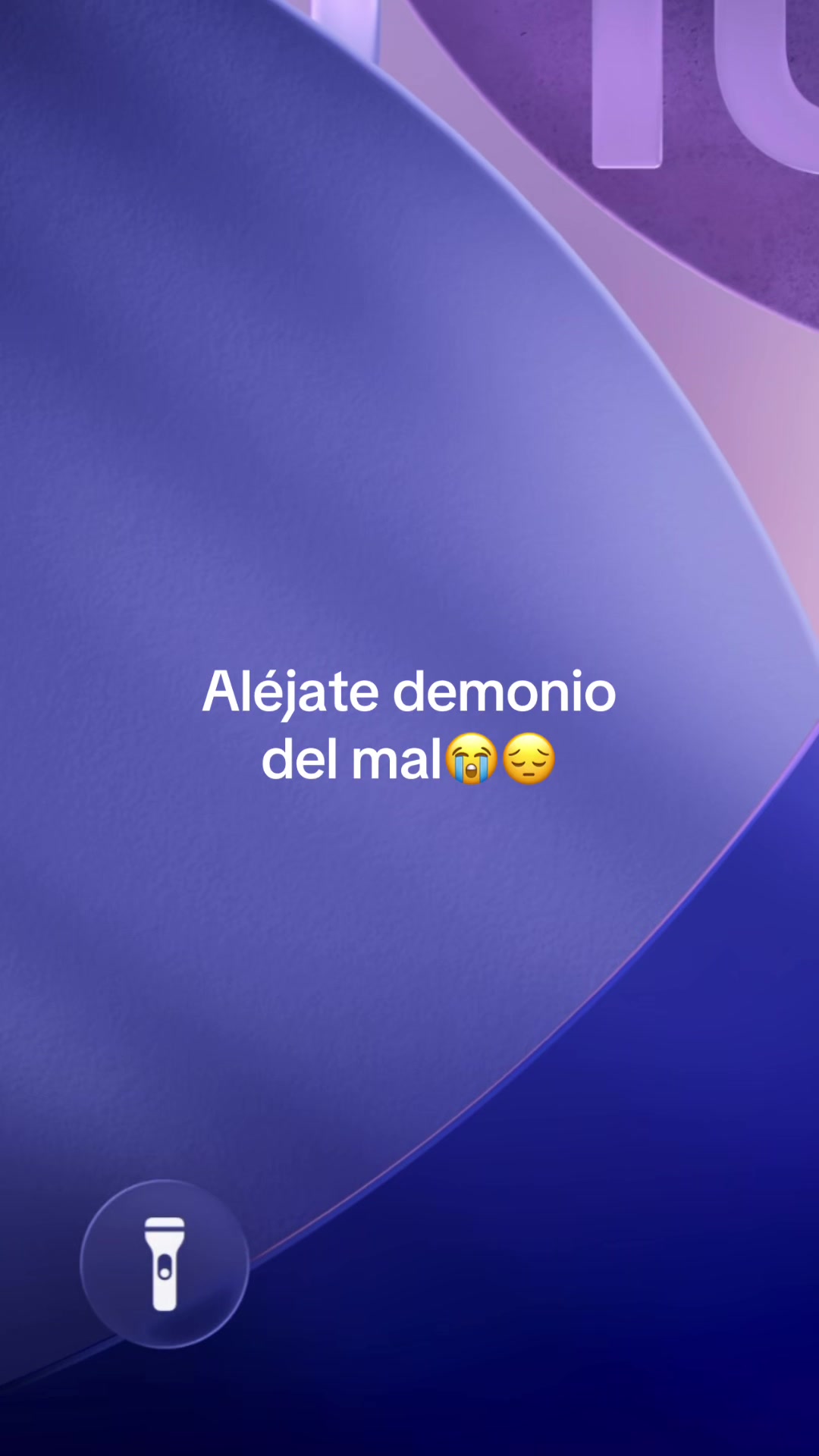 @Soy emo y queðð£ïž