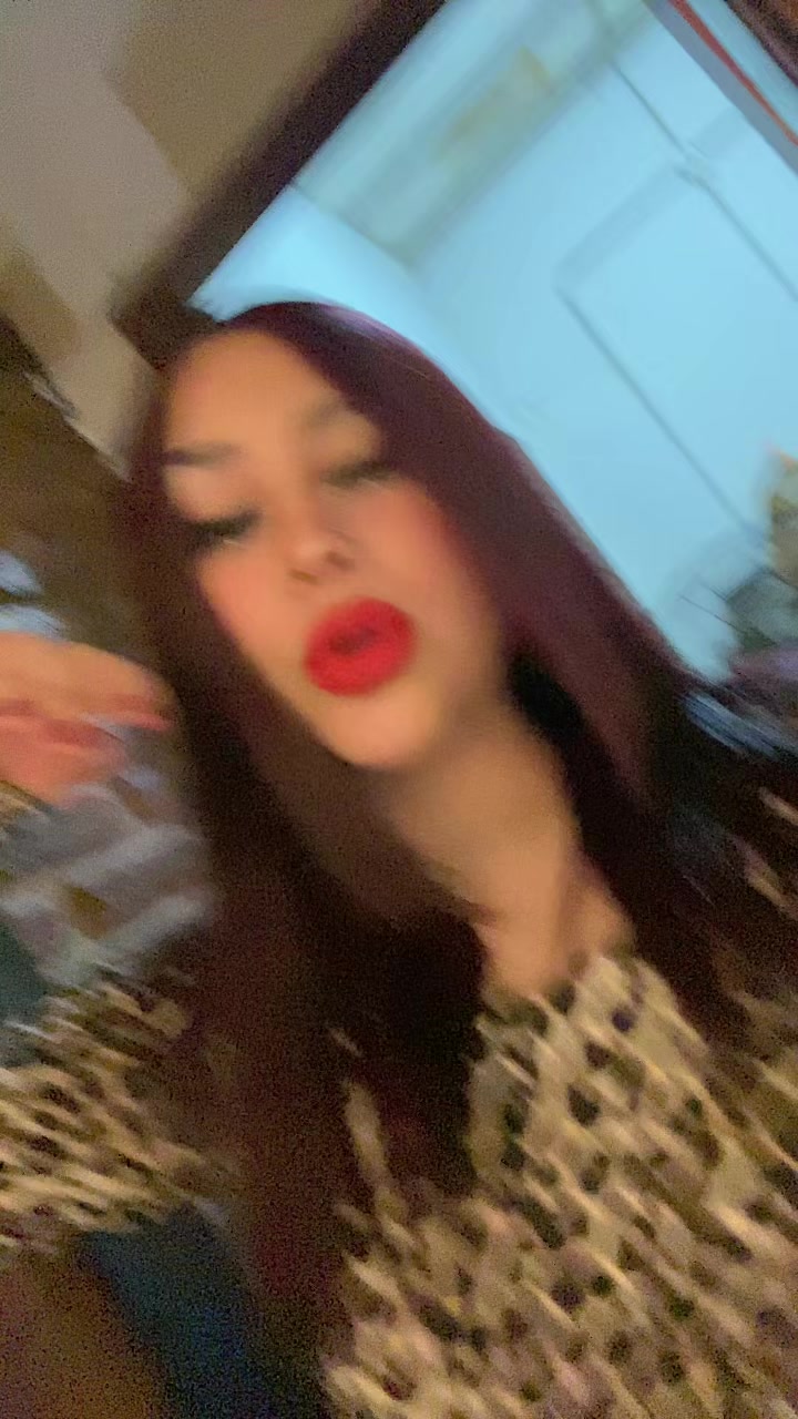 @cande213hr