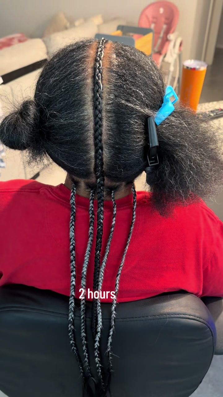@North LasVegas Mom + Braider