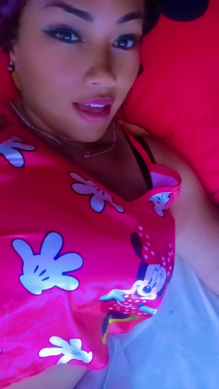 @Dulce Menacho tu negrita bella