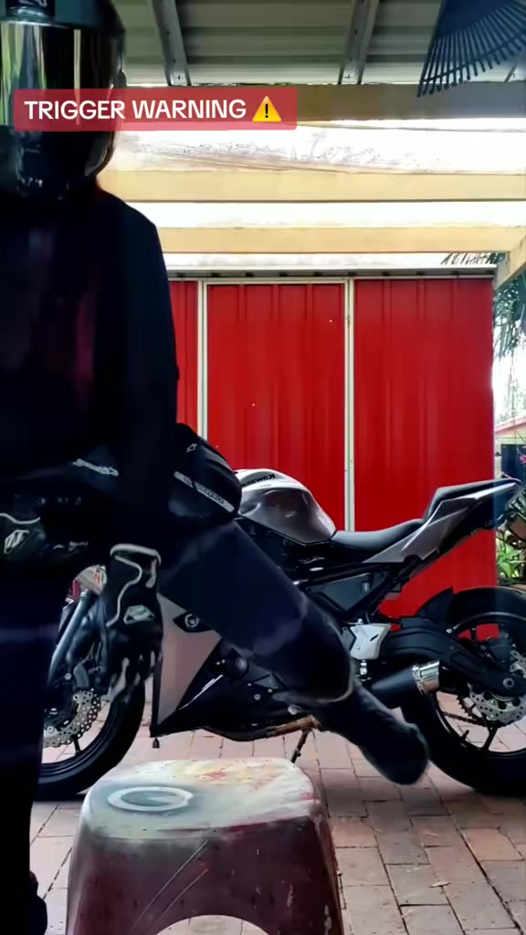 @Aussie_lady_rider 🏍 ♓️