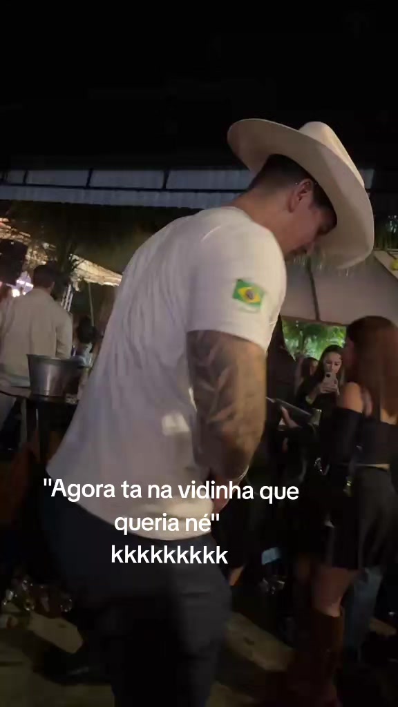 @Victor Fernandes
