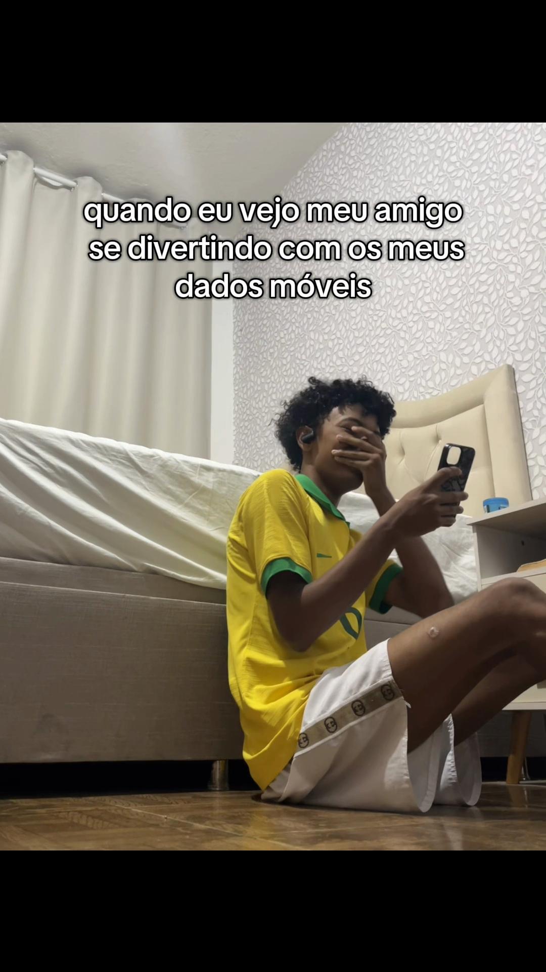 @G.Reis