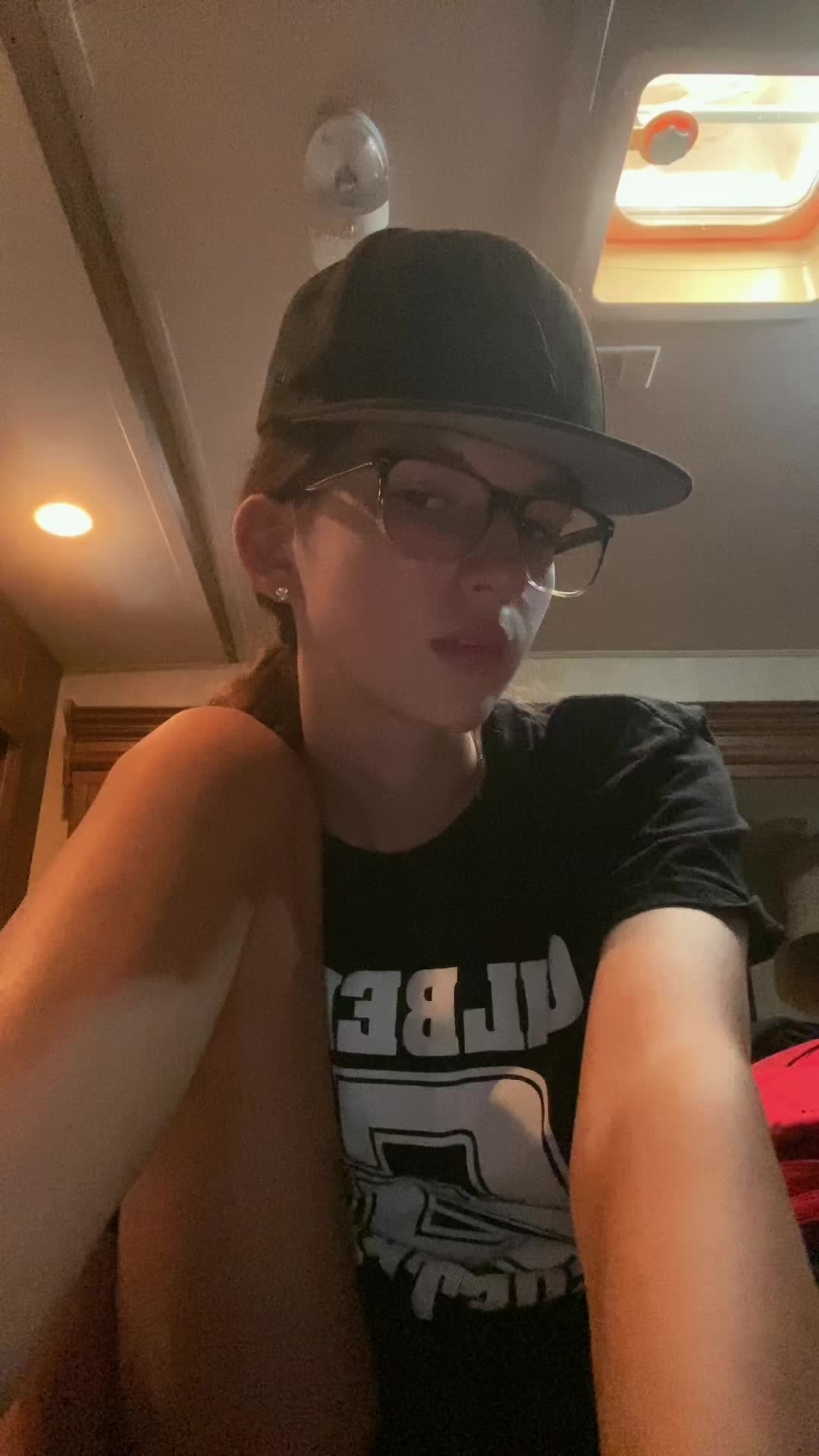 @MIA MOORE🖕🏻🫦🤬🤦🏻♀️😂