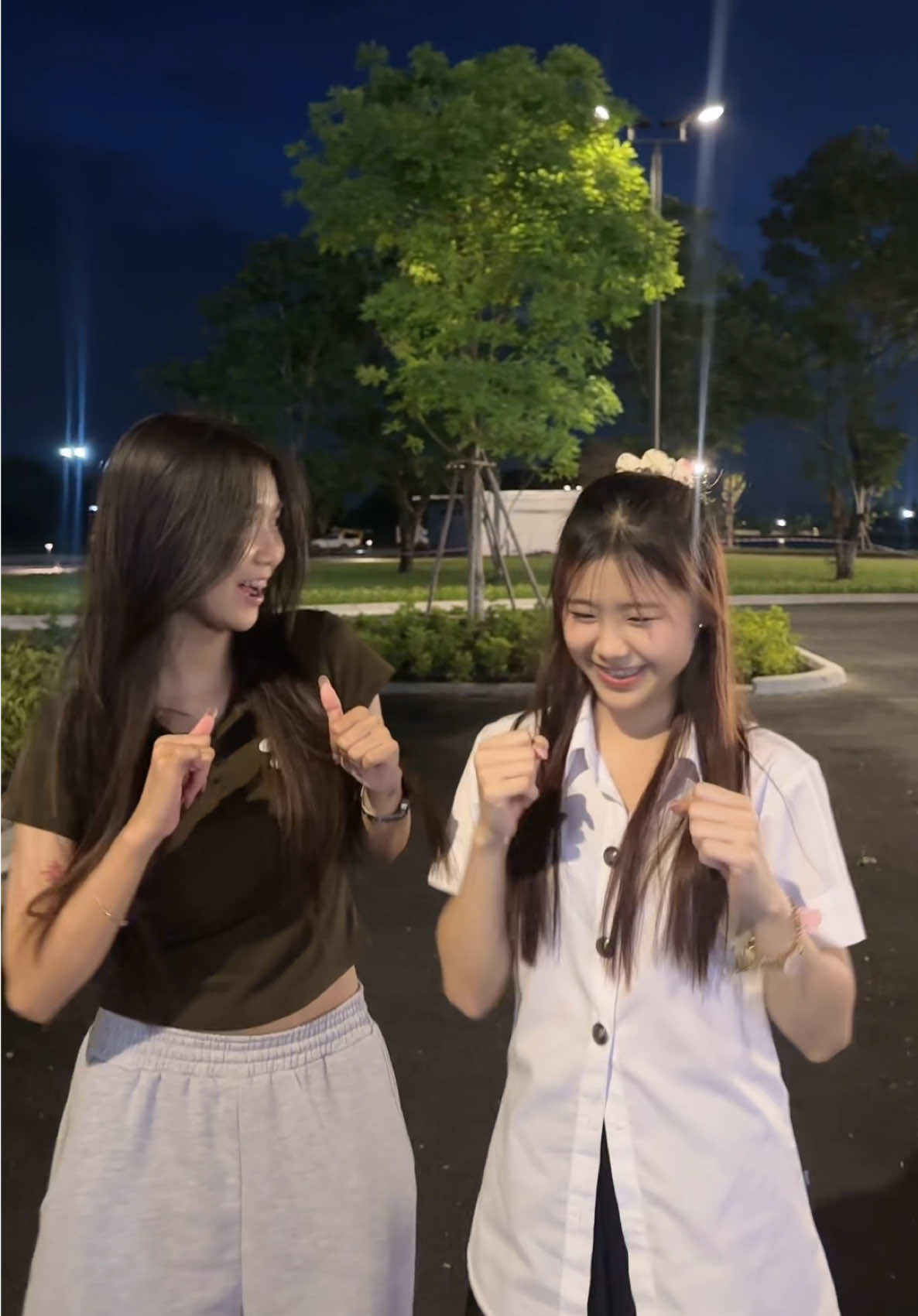 @แงว