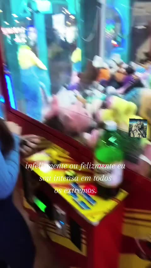 @🎭