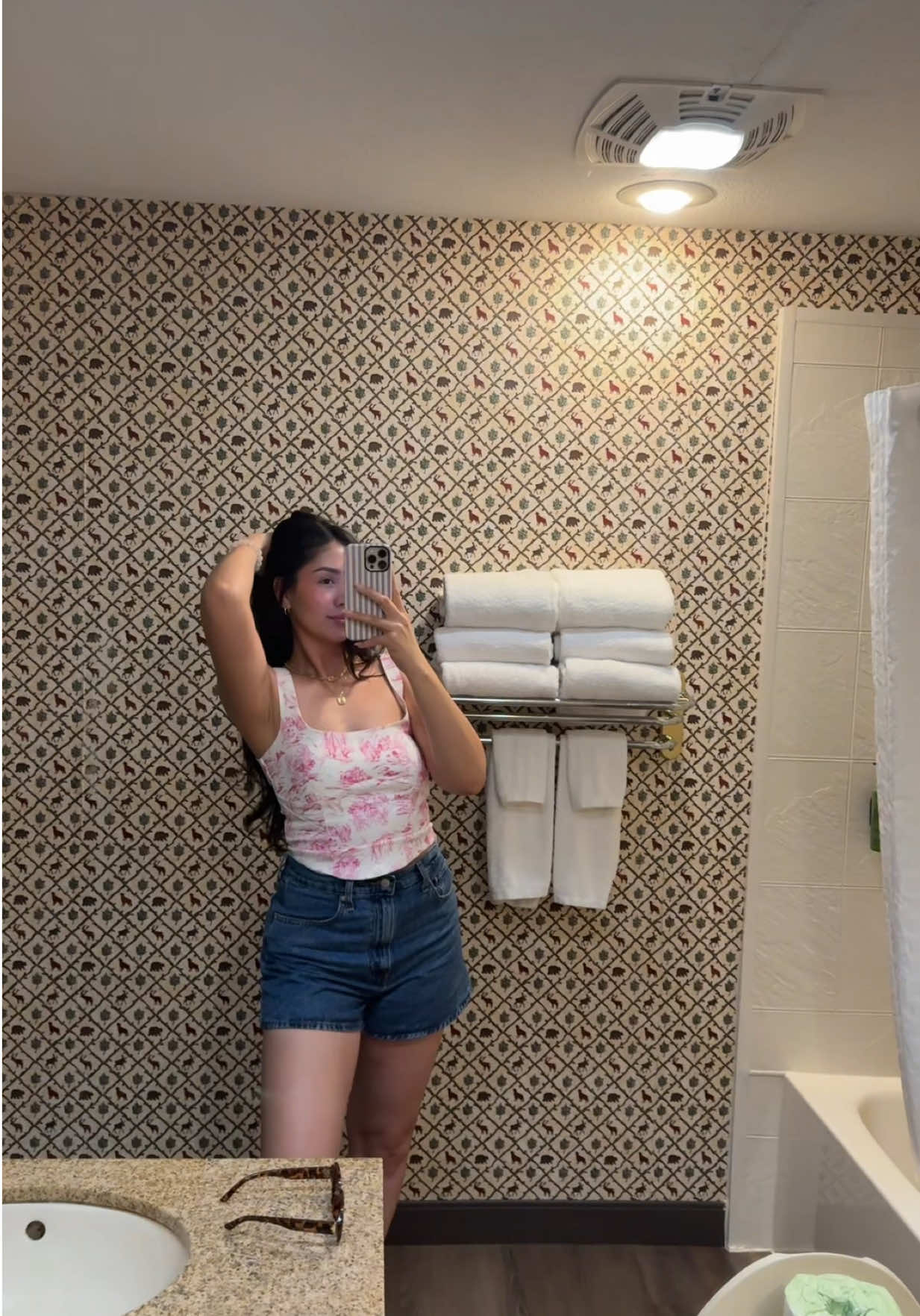 @ᒪIᒪᒪIᗩᑎ ᗷOᑎIᒪᒪᗩ.🦒