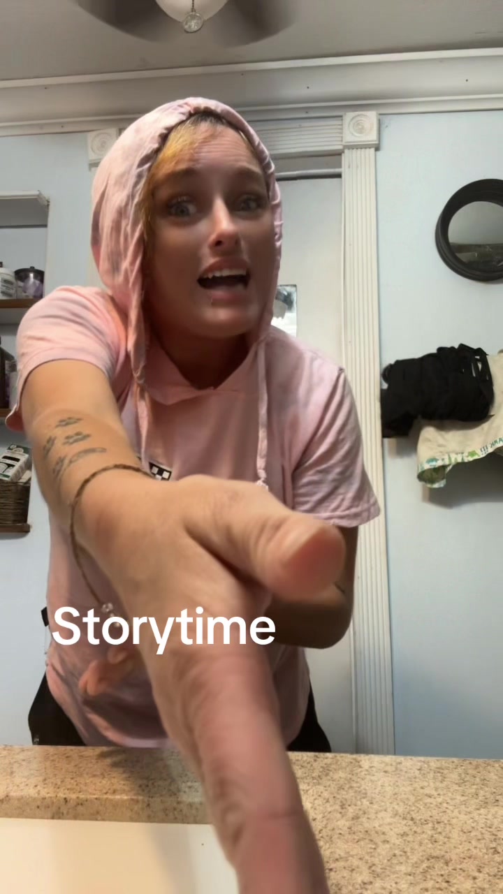 @queenmal