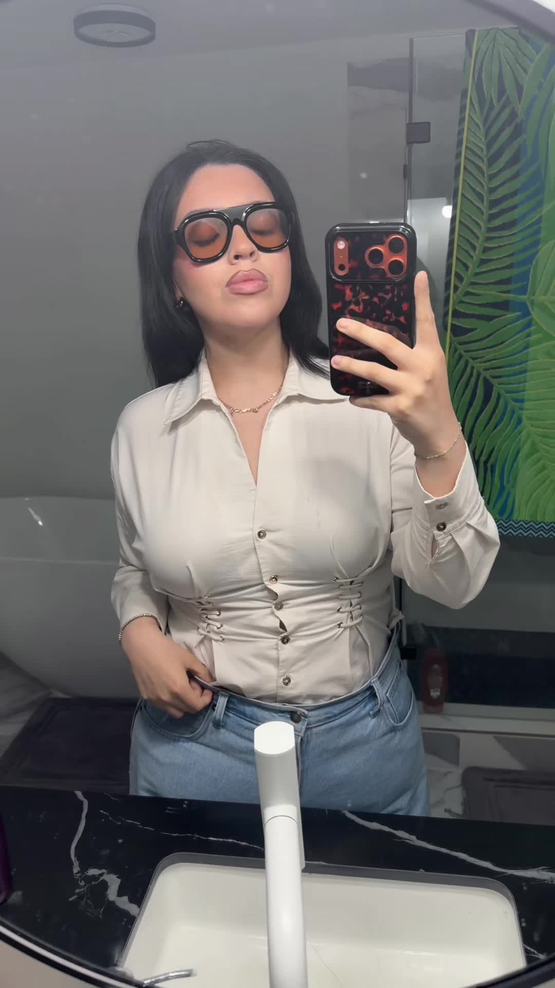 @Alejandra