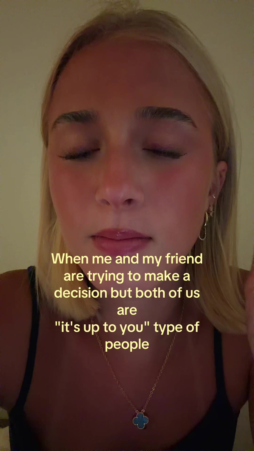 @theelliebarker