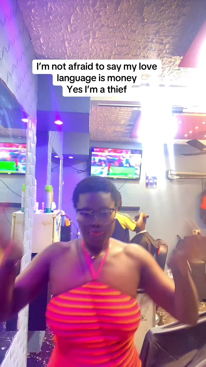 @Phyll🤎🦋🇩🇪