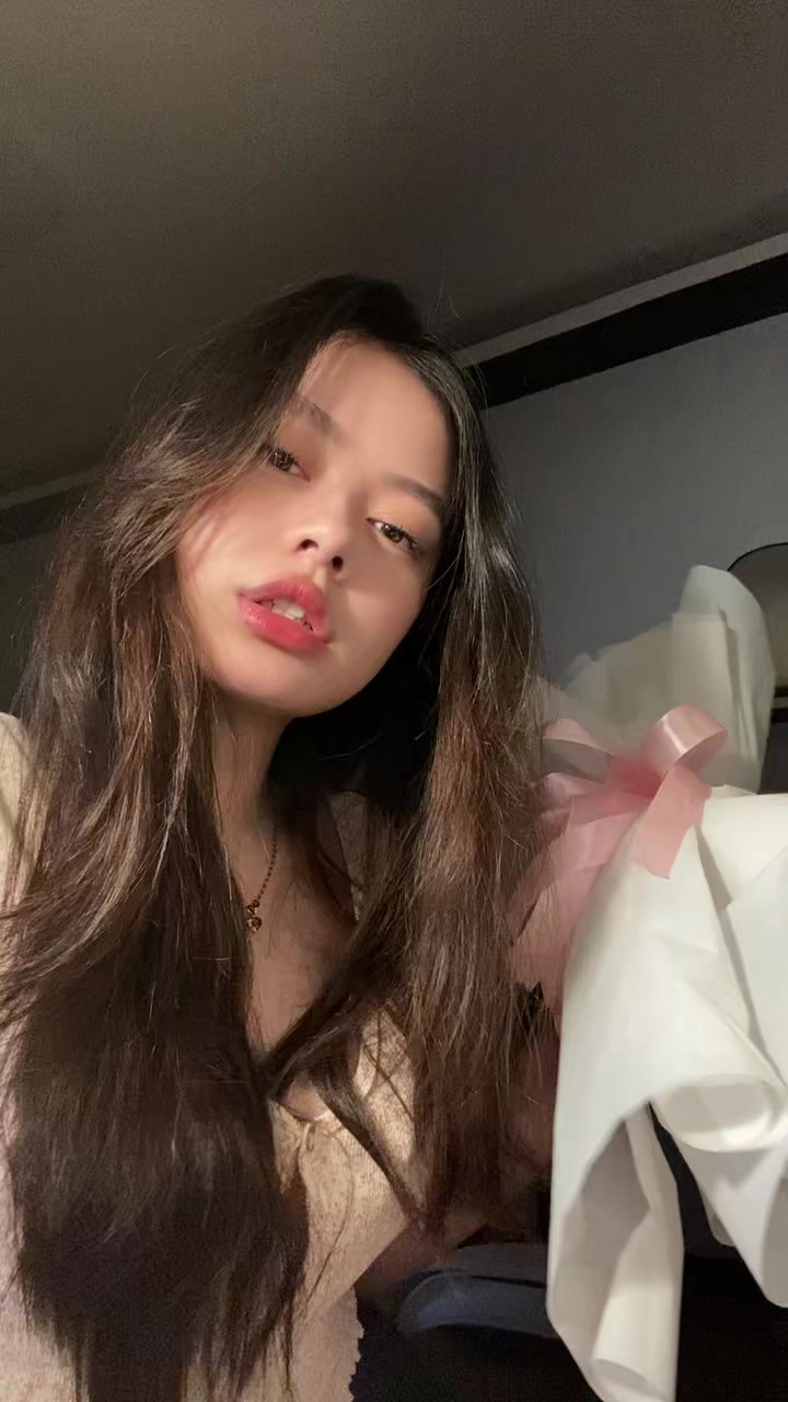 @RIA:>