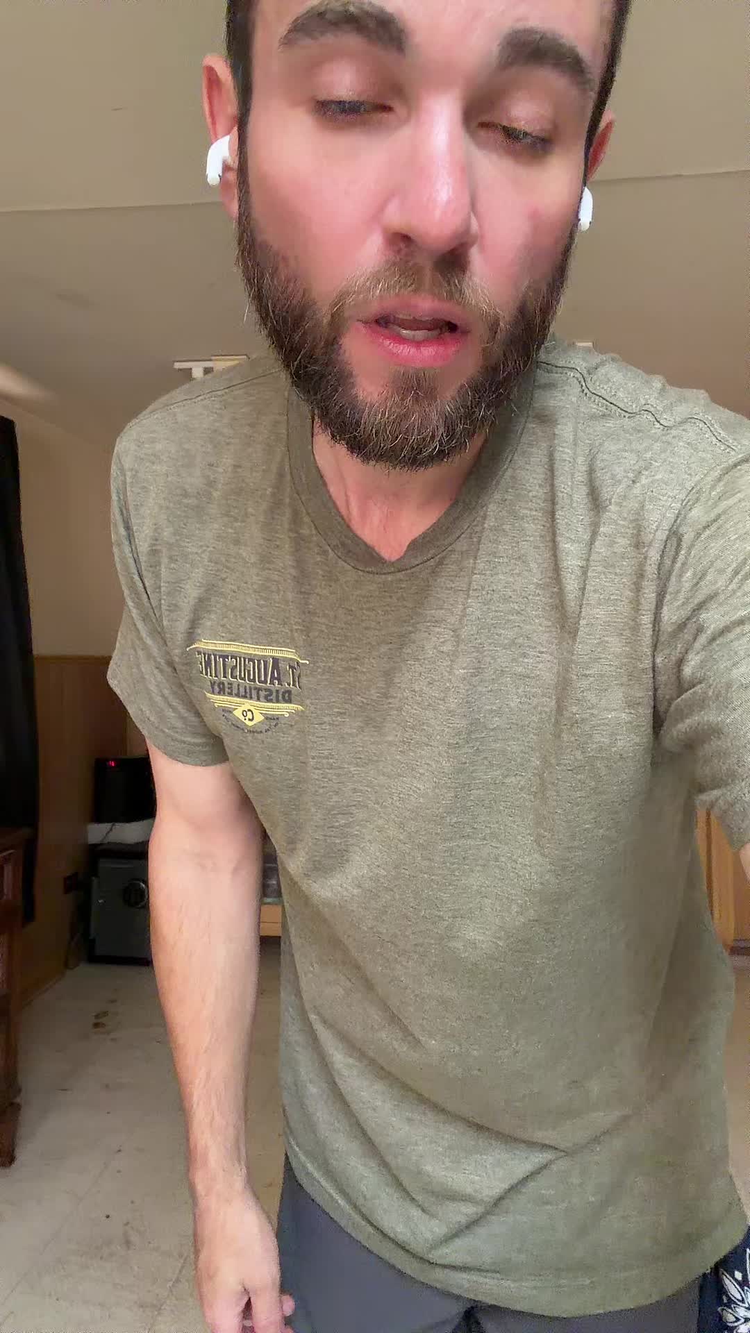 @elliotks